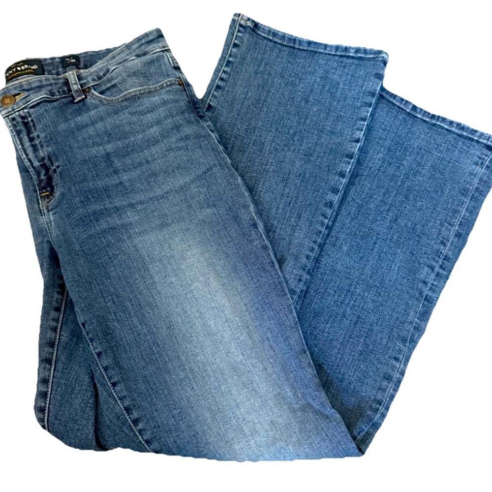 Women’s lucky Brand Jeans Sz‎ 14/22
